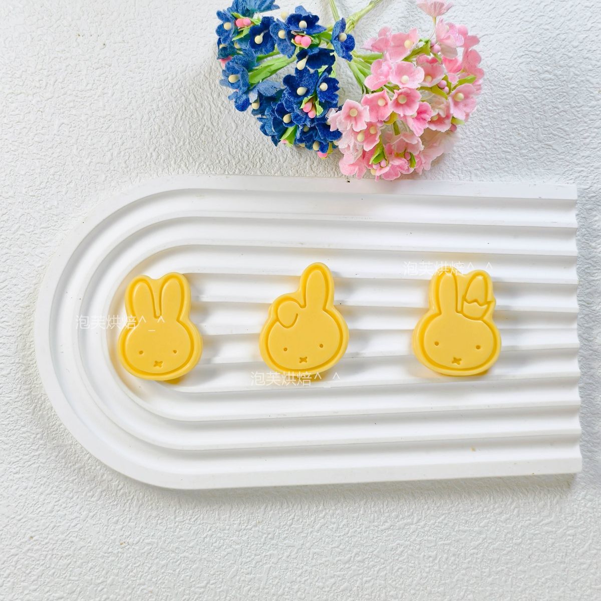 かわいい 3D プレスクッキー型 ミッフィー柄付き 再利用可 - Home Improvement Kids のレビューと価格